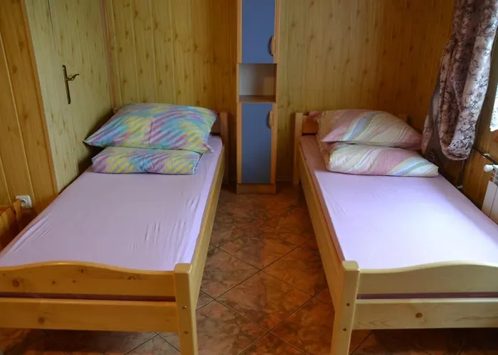 Biesiada Konukevi Czarna Góra