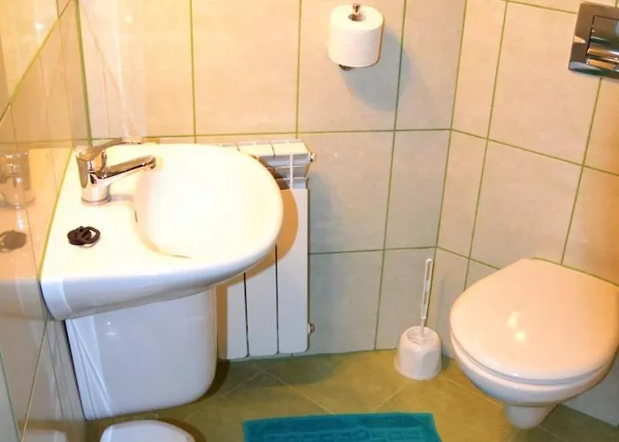 Konukevi Biesiada 3*